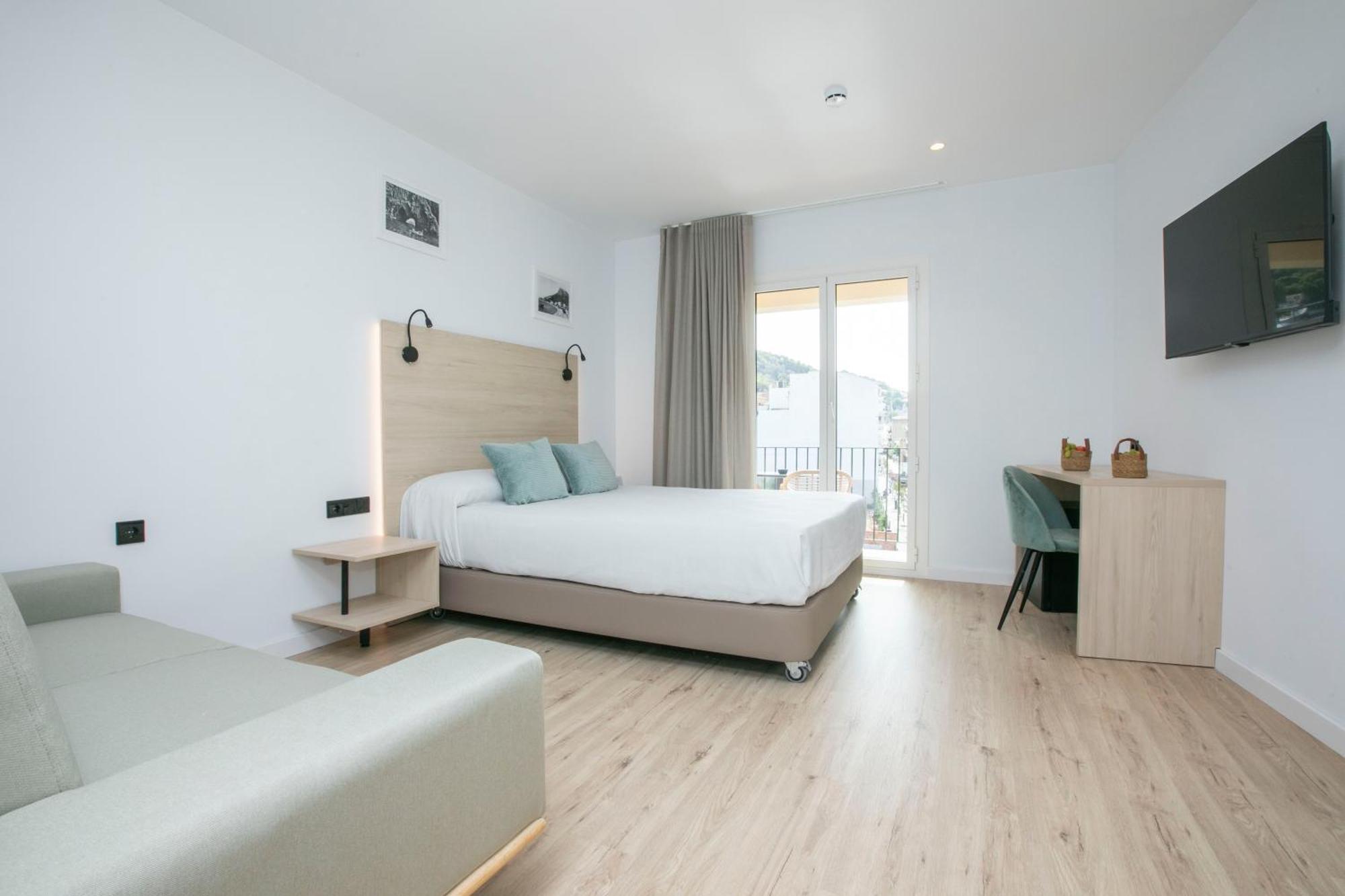 Hotel Coral Boutique By Gaiarooms L'Estartit Luaran gambar
